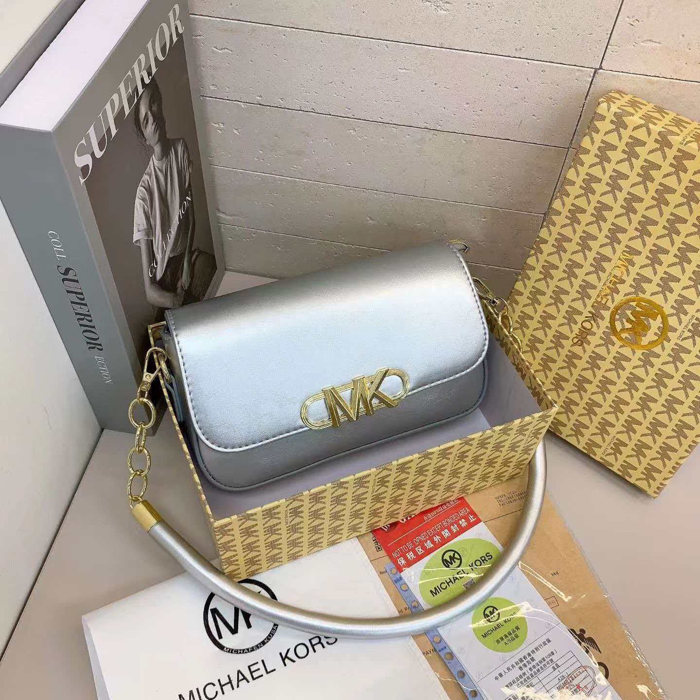 Michael Kors Women's Chain Bag - Women'S Bags Of Michael Kors ulasan dan harga