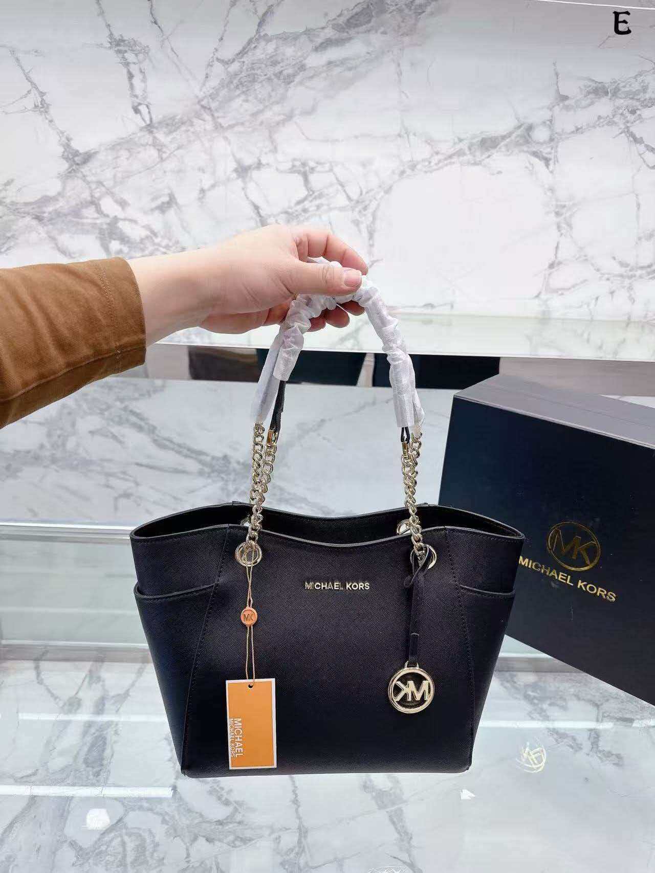 Michael Kors Jet Set 2026 New  - Women'S Bags Of Michael Kors ulasan dan harga