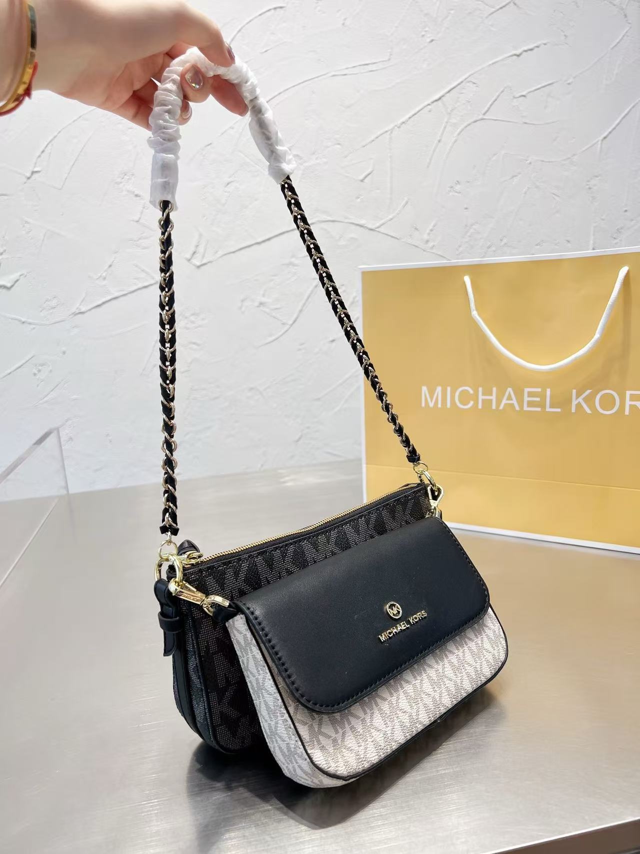 Brand new Michael Kors Ole Jet - Women'S Bags Of Michael Kors ulasan dan harga