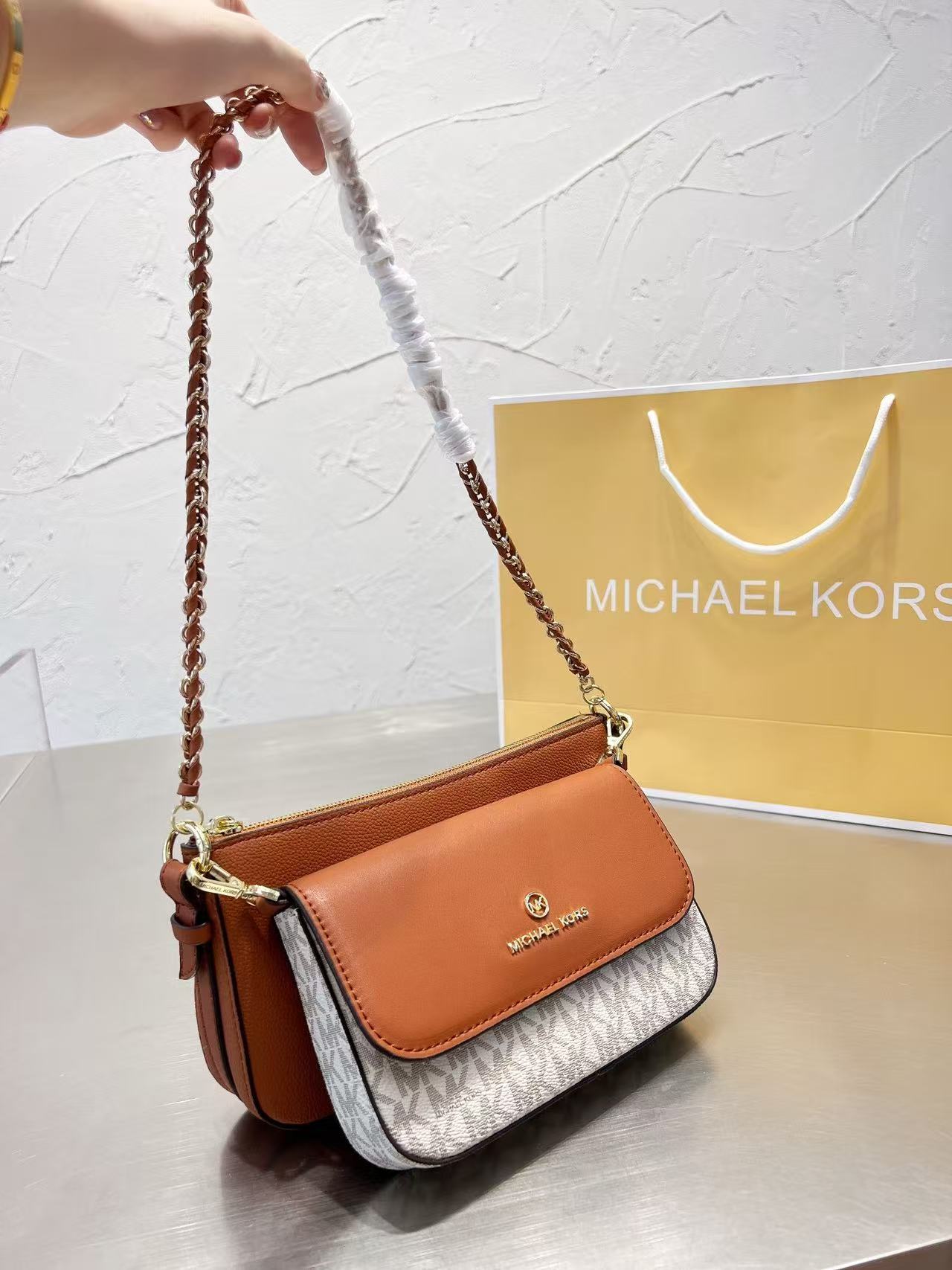 Brand new Michael Kors Ole Jet - Women'S Bags Of Michael Kors ulasan dan harga